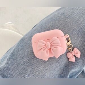 AirPods Pro pink silicone case with 3D bow